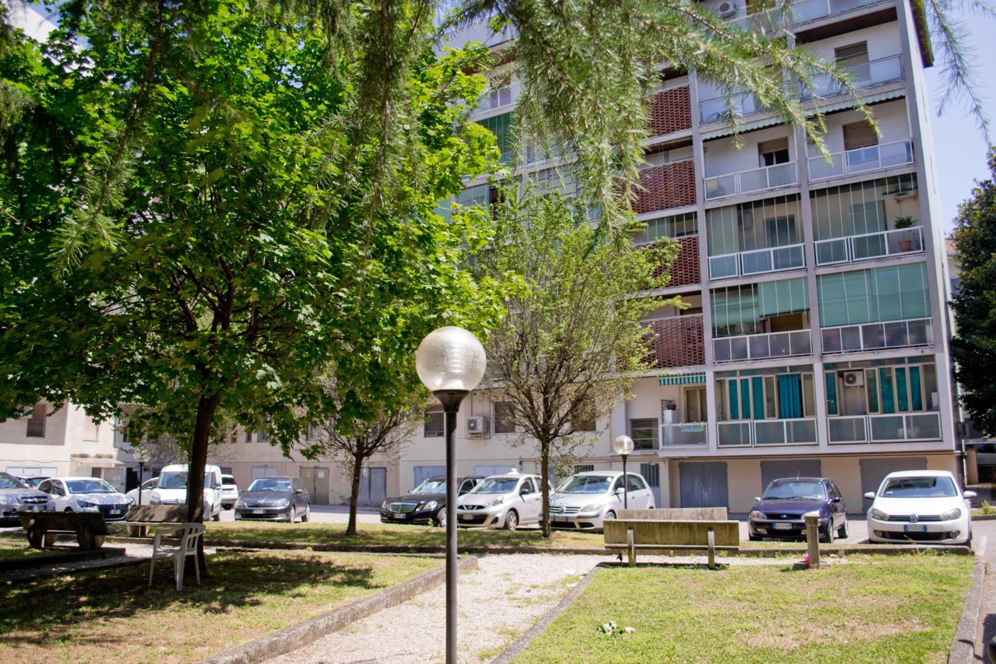 Casa Fiume Apartment Mantova Bagian luar foto